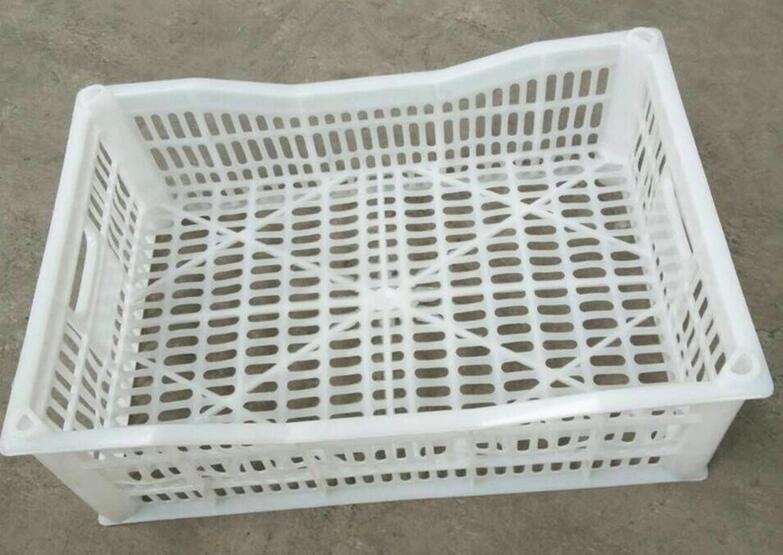 采用抗冲击低压高密度聚乙烯（全新料HDPE）为原料加工制作，用途多样